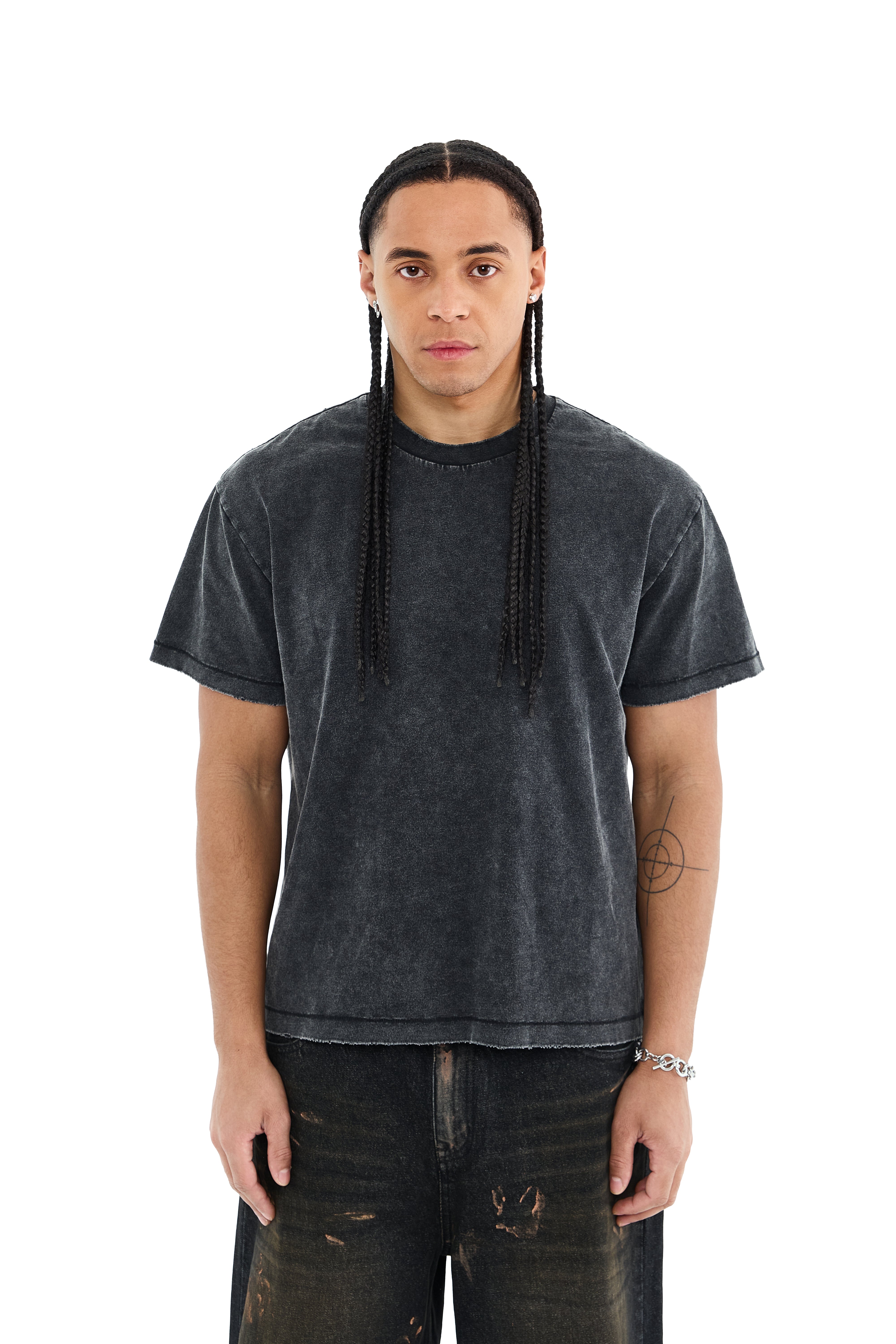 WASHED DISTRESSED TEE