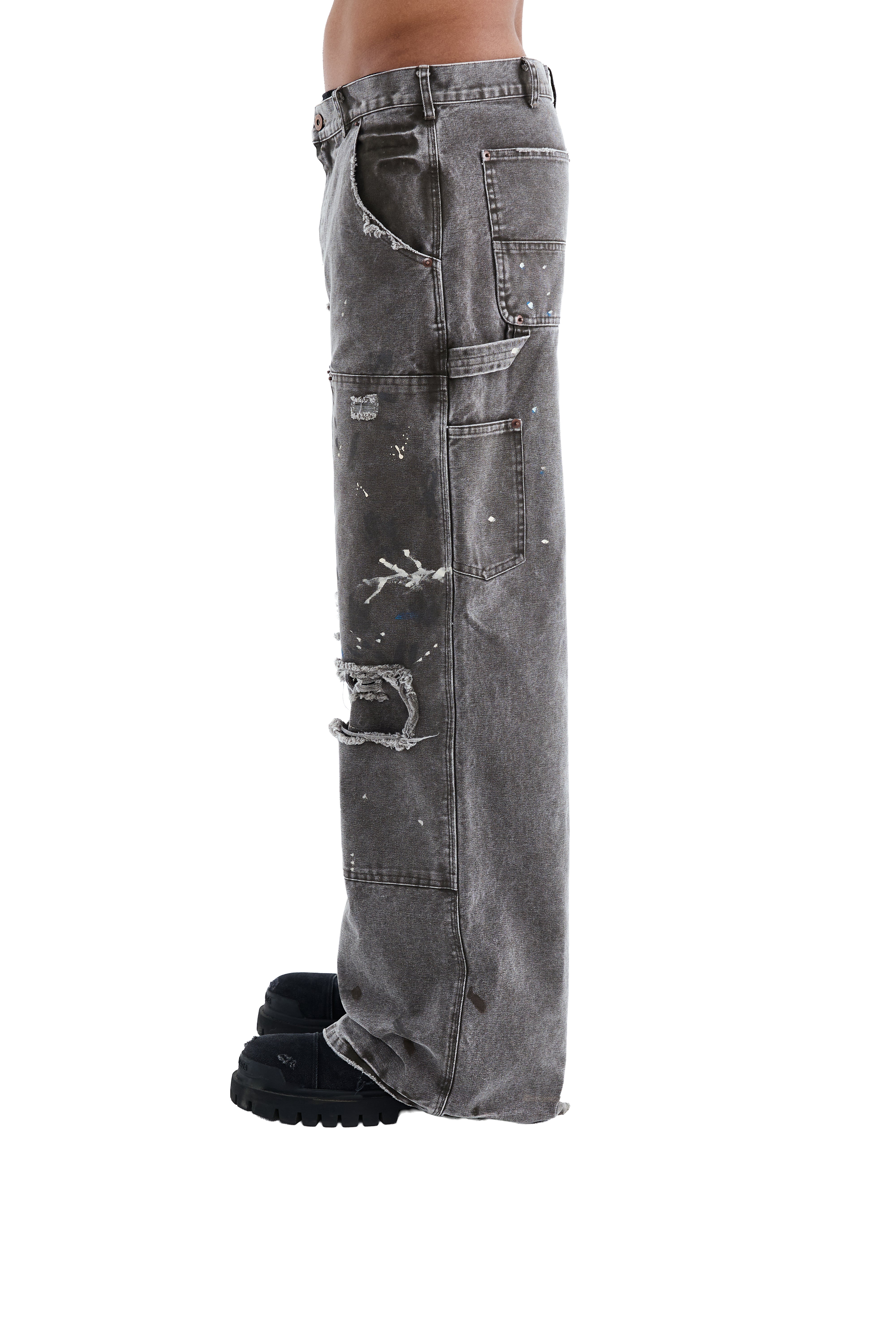GREY DISTRESSED CARPENTER PANTS
